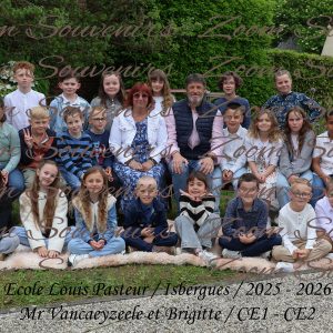 Ecole Pasteur Photo de classe CE1 CE2 2025-2026